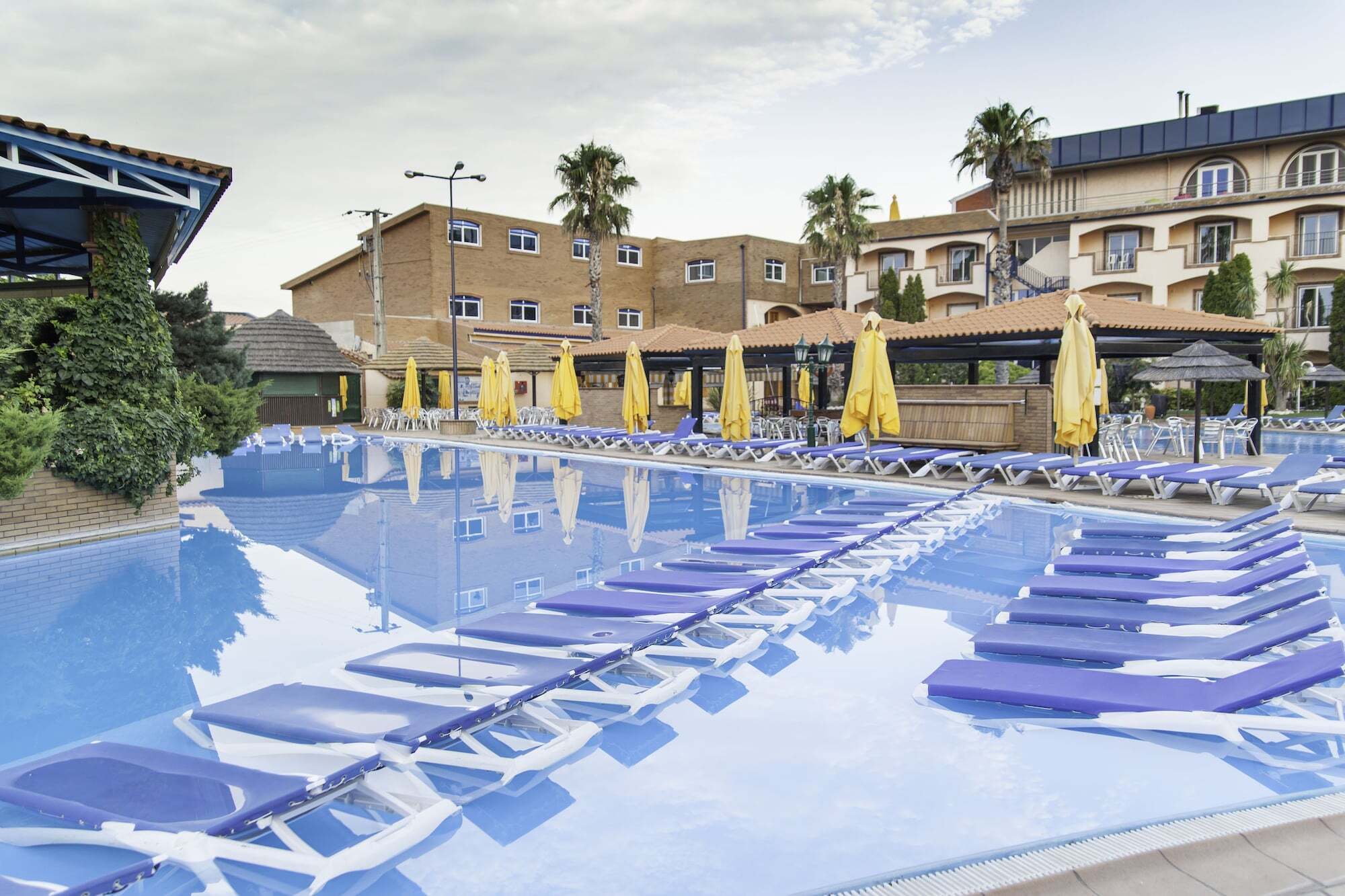 Alambique - Hotel Resort & Spa Fundão Eksteriør billede